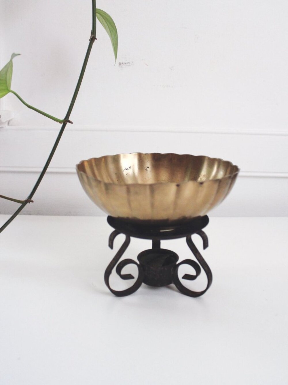 Vintage Brass Bowl Ornate Stand Centerpiece Candle Holder Mid Century Brutalist